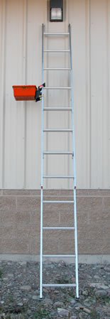 How to Hold Paint on a Ladder