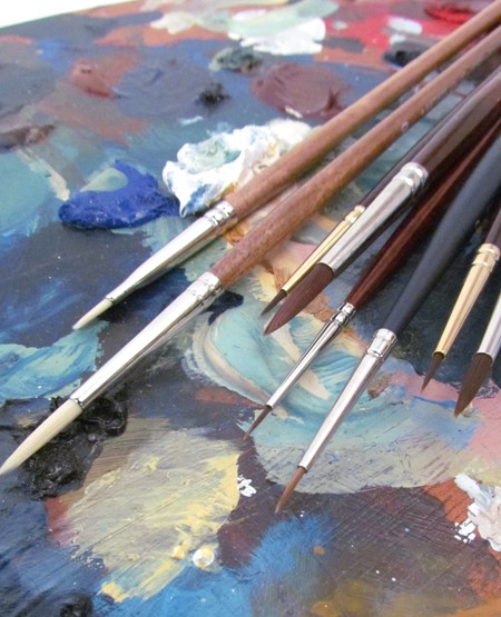 Are Taklon Brushes Good for Oil Painting