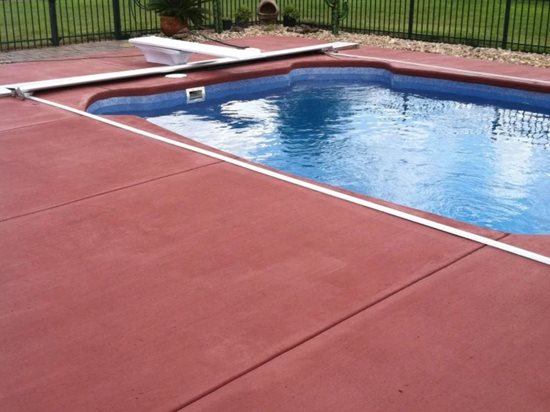 What is the Best Color to Paint a Pool Deck